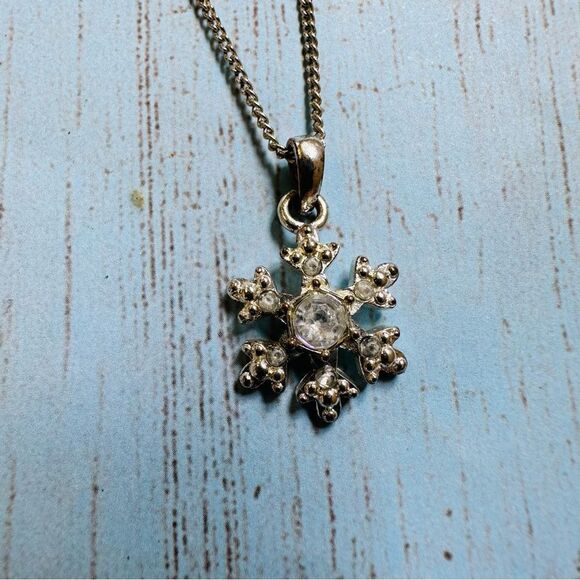 Christopher Radko Silver Crystal Snowflake Necklace - Picture 1 of 4